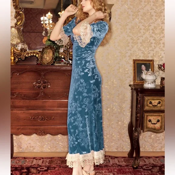 Lait Collection NWT Gwyneth Lace Velvet Maxi Dress in Lake Blue Large Coquette - Picture 15 of 15